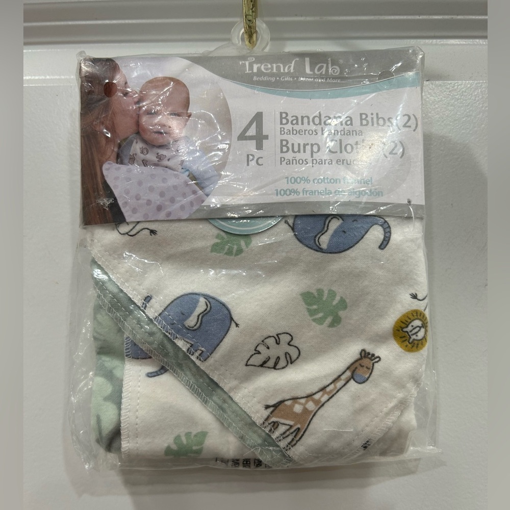Trend Lab Baby Bandana Bibs and Burp Cloths Cotton Giraffes Elephants NIP